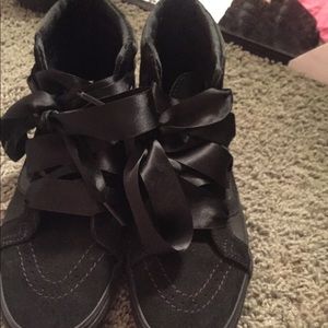 Size 7 women’s vans